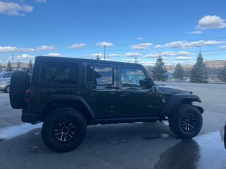 2024  WRANGLER 4-Door RUBICON in Grand-Sault and Edmunston, New Brunswick - 4 - w320h240cpx