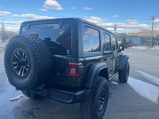 2024  WRANGLER 4-Door RUBICON in Grand-Sault and Edmunston, New Brunswick - 5 - w320h240cpx