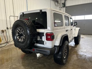 2024  WRANGLER 4-Door RUBICON 392 in Grand-Sault and Edmunston, New Brunswick - 5 - w320h240cpx