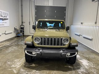 2026 Jeep Wrangler 4-Door SAHARA in Grand-Sault and Edmunston, New Brunswick - 2 - w320h240cpx