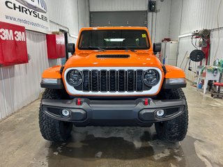 Jeep Wrangler 4-Door RUBICON 2026 à Grand-Sault et Edmunston, Nouveau-Brunswick - 2 - w320h240cpx