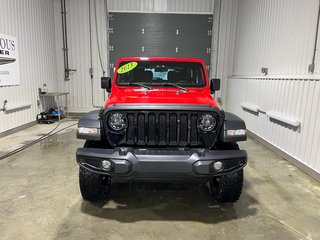 Jeep WRANGLER SPORT Willys 2023 à Grand-Sault et Edmunston, Nouveau-Brunswick - 2 - w320h240cpx