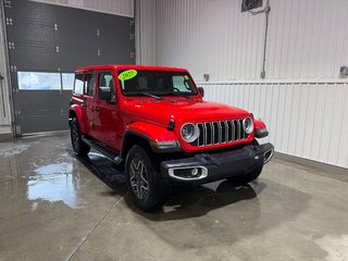 2025 Jeep WRANGLER SAHARA in Grand-Sault and Edmunston, New Brunswick - 3 - w320h240cpx