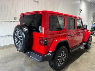 2025 Jeep WRANGLER SAHARA in Grand-Sault and Edmunston, New Brunswick - 5 - w320h240cpx