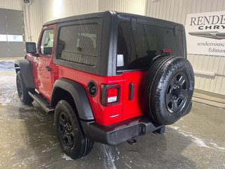 Jeep Wrangler SPORT 2026 à Grand-Sault et Edmunston, Nouveau-Brunswick - 6 - w320h240cpx