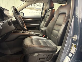 2023 Mazda CX-5 in Grand-Sault and Edmunston, New Brunswick - 2 - w320h240cpx