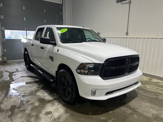 Ram 1500 CLASSIC TRADESMAN Express 2023 à Grand-Sault et Edmunston, Nouveau-Brunswick - 3 - w320h240cpx