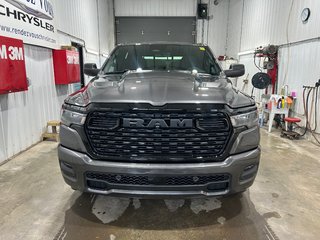 2027 Ram 1500 EXPRESS in Grand-Sault and Edmunston, New Brunswick - 2 - w320h240cpx