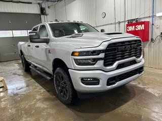 2026 Ram 2500 BLACK EXPRESS in Grand-Sault and Edmunston, New Brunswick - 3 - w320h240cpx