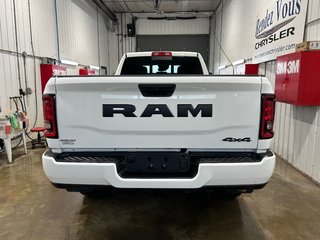 2026 Ram 2500 BLACK EXPRESS in Grand-Sault and Edmunston, New Brunswick - 5 - w320h240cpx