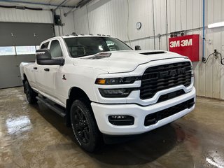 2026 Ram 2500 BLACK EXPRESS in Grand-Sault and Edmunston, New Brunswick - 3 - w320h240cpx