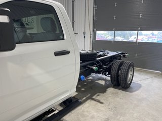 2026 Ram 5500 TRADESMAN in Grand-Sault and Edmunston, New Brunswick - 6 - w320h240cpx