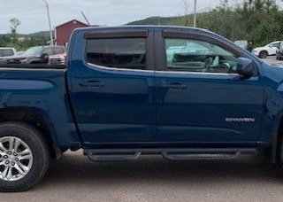 2019  Canyon 4WD SLE in St. John's, Newfoundland and Labrador - 5 - w320h240cpx