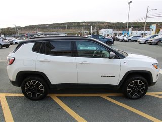2021  Compass Trailhawk in St. John's, Newfoundland and Labrador - 4 - w320h240cpx
