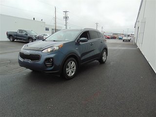 2018  Sportage LX in St. John's, Newfoundland and Labrador - 3 - w320h240cpx