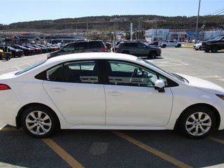 2021  Corolla LE in St. John's, Newfoundland and Labrador - 4 - w320h240cpx