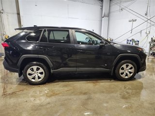 2022  RAV4 LE in St. John's, Newfoundland and Labrador - 3 - w320h240cpx