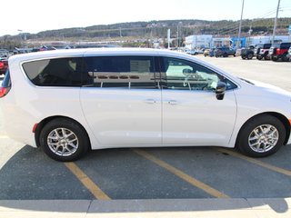 2025 Chrysler Grand Caravan SXT in St. John's, Newfoundland and Labrador - 4 - w320h240cpx
