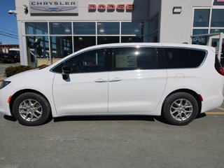 2025 Chrysler Grand Caravan SXT in St. John's, Newfoundland and Labrador - 2 - w320h240cpx