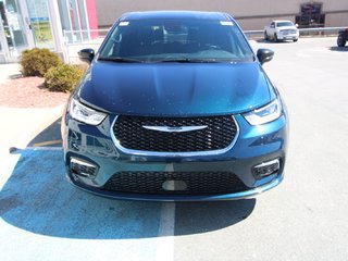 2025 Chrysler Pacifica SELECT AWD in St. John's, Newfoundland and Labrador - 5 - w320h240cpx