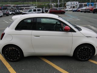 2024  500e RED in St. John's, Newfoundland and Labrador - 4 - w320h240cpx