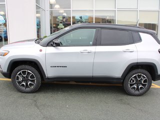 2025  Compass TRAILHAWK ELITE in St. John's, Newfoundland and Labrador - 2 - w320h240cpx