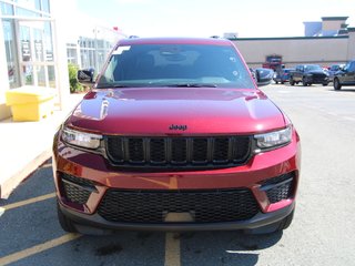 2024  Grand Cherokee ALTITUDE in St. John's, Newfoundland and Labrador - 5 - w320h240cpx