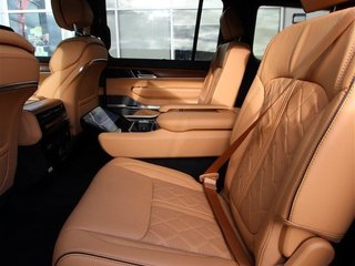 2023  Grand Wagoneer L SERIES III in St. John's, Newfoundland and Labrador - 6 - w320h240cpx