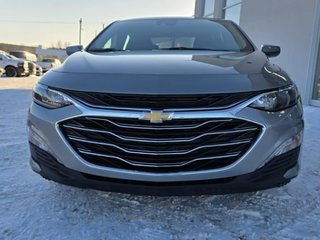 Chevrolet MALIBU LT  2023 à Saint-Georges, Québec - 2 - w320h240cpx
