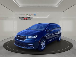 2022 Chrysler Pacifica Touring in Saint-Georges, Quebec - 4 - w320h240cpx