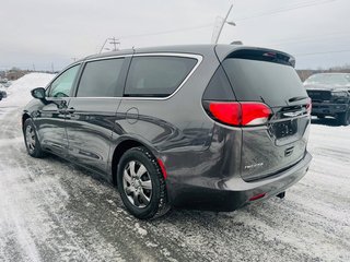 Chrysler PACIFICA LX  2018 à Saint-Georges, Québec - 4 - w320h240cpx