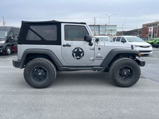 2016 Jeep Wrangler Sport in Saint-Georges, Quebec - 6 - w320h240cpx