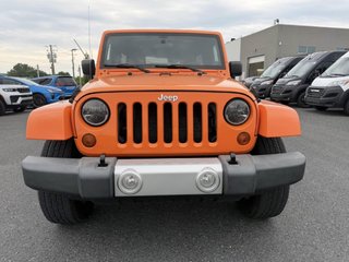 Jeep Wrangler Unlimited Sahara 2012 à Saint-Georges, Québec - 4 - w320h240cpx