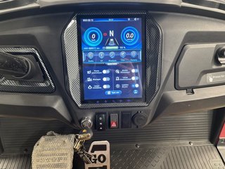 2024 LEO EV GRIS in Saint-Georges, Quebec - 5 - w320h240cpx
