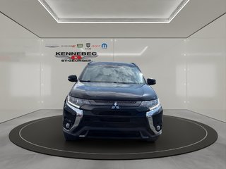 2020 Mitsubishi OUTLANDER LIMITED in Saint-Georges, Quebec - 3 - w320h240cpx