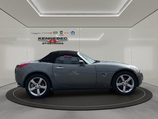 2007 Pontiac Solstice in Saint-Georges, Quebec - 2 - w320h240cpx