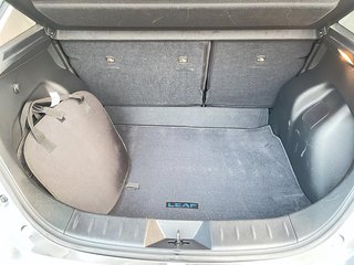 2023 Nissan Leaf SV NAVIGATION in St-Jean-Sur-Richelieu, Quebec - 5 - w320h240cpx