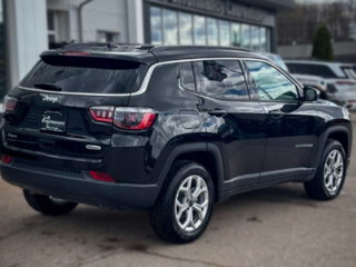 2026 Jeep Compass NORTH in Mont-Tremblant, Quebec - 3 - w320h240cpx
