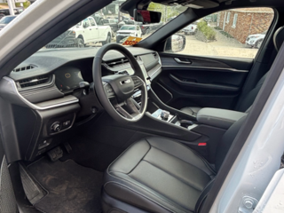 Jeep Grand Cherokee L LIMITED 2026 à Mont-Tremblant, Québec - 4 - w320h240cpx