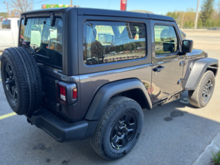 2026 Jeep Wrangler SPORT in Mont-Tremblant, Quebec - 4 - w320h240cpx