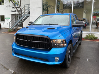 Ram 1500 Classic Express 2023 à Mont-Tremblant, Québec - 2 - w320h240cpx