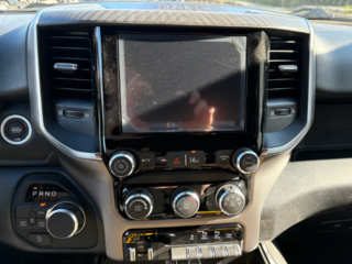 2026 Ram 1500 EXPRESS in Mont-Tremblant, Quebec - 4 - w320h240cpx