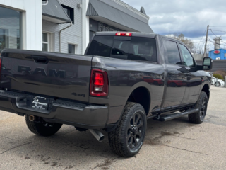 2026 Ram 2500 BLACK EXPRESS in Mont-Tremblant, Quebec - 3 - w320h240cpx