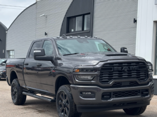 2026 Ram 2500 BLACK EXPRESS in Mont-Tremblant, Quebec - 2 - w320h240cpx