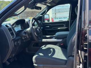2026 Ram 3500 BIG HORN in Mont-Tremblant, Quebec - 4 - w320h240cpx