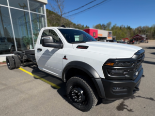 Ram 5500 TRADESMAN 2025 à Mont-Tremblant, Québec - 3 - w320h240cpx