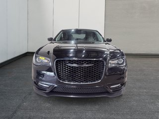 Chrysler 300 Touring L AWD 2022 à Saint-Hyacinthe, Québec - 2 - w320h240cpx