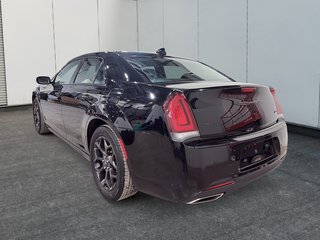 2023 Chrysler 300 Touring L in Saint-Hyacinthe, Quebec - 4 - w320h240cpx