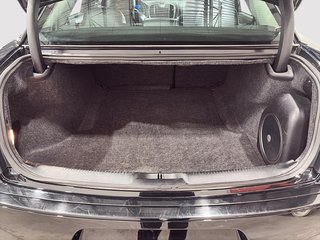 2023 Chrysler 300 Touring L in Saint-Hyacinthe, Quebec - 6 - w320h240cpx