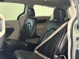 2021 Chrysler Grand Caravan SXT in Saint-Hyacinthe, Quebec - 4 - w320h240cpx